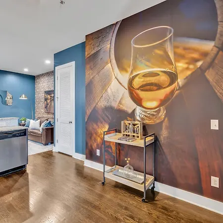The Barrelhouse Loft In West End Near Vandy And Centennial